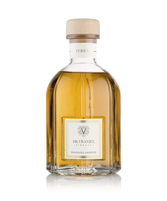 mithos-concept-prodotto-fragranza-d'ambiente-terra-dr.-vranjes-firenze-pino-siberiano-muschi-verdi-lavanda-vaniglia