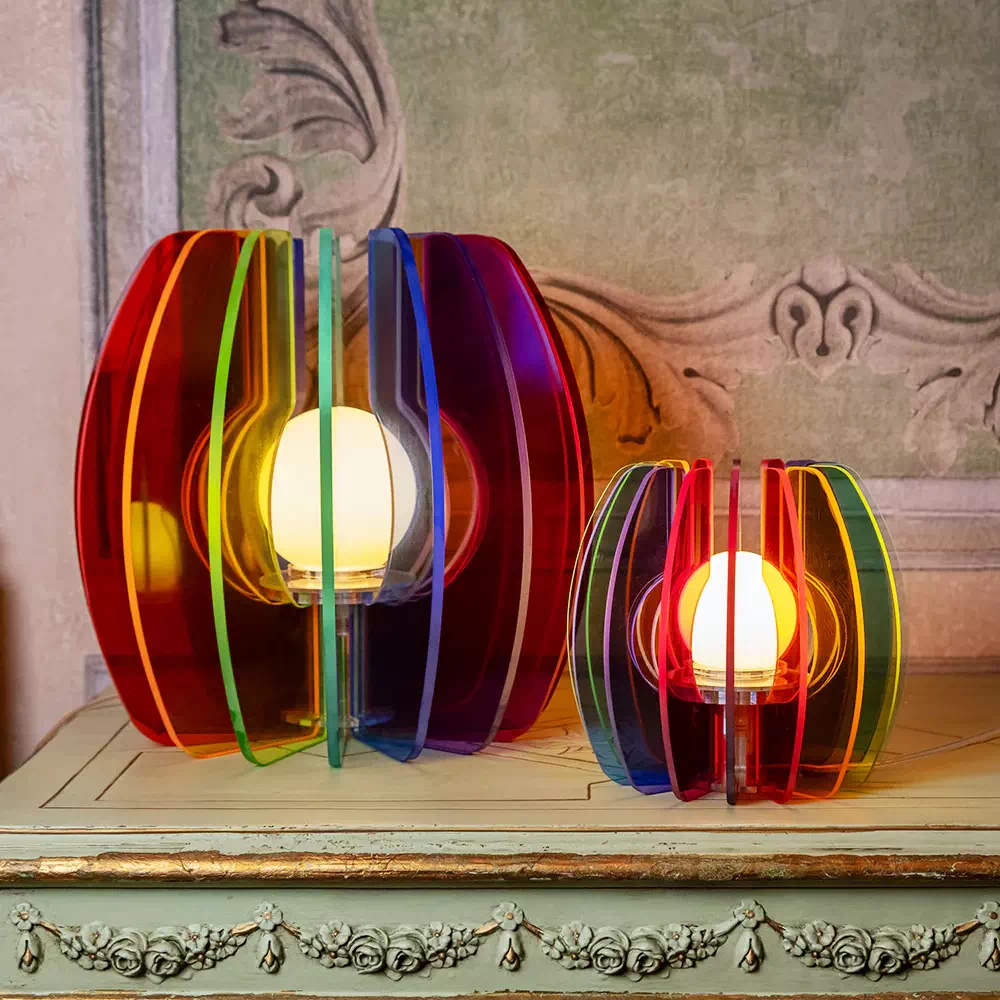 mithos-concept-prodotto-lampada-multicolor-iride-vesta-cristallo-acrilico